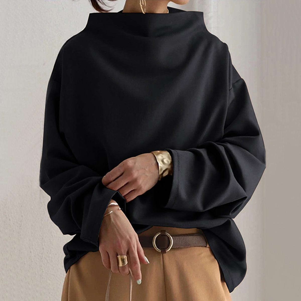Gabriella™ – Chic High Neck Pullover