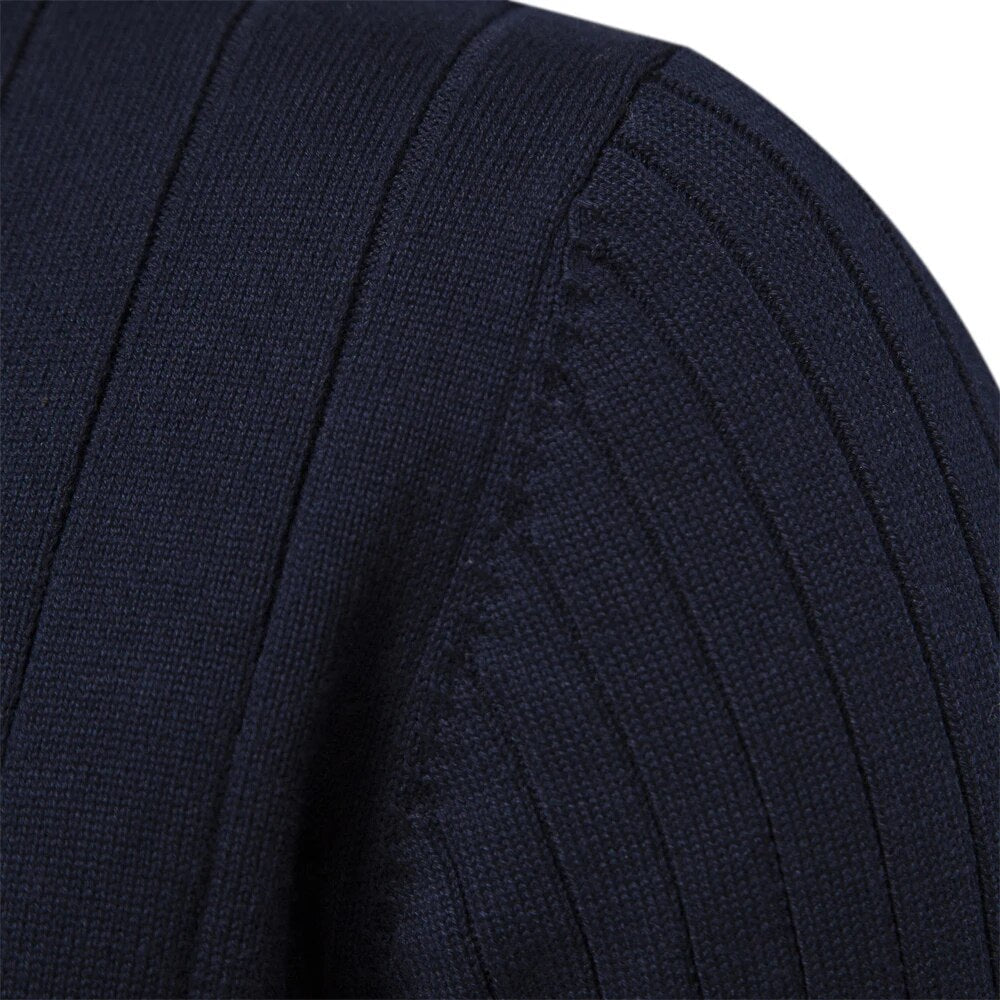 James™ – Ribbed Sweater