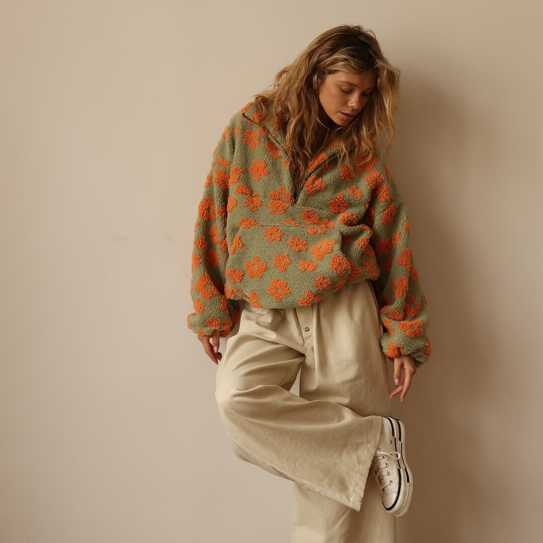 Olivia™ – Trendy Oversized Floral Sweater