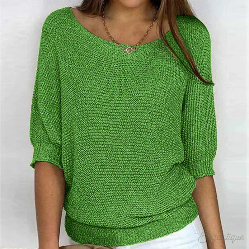 Hollisia™ – Relaxed Knit Top