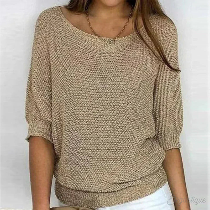 Hollisia™ – Relaxed Knit Top